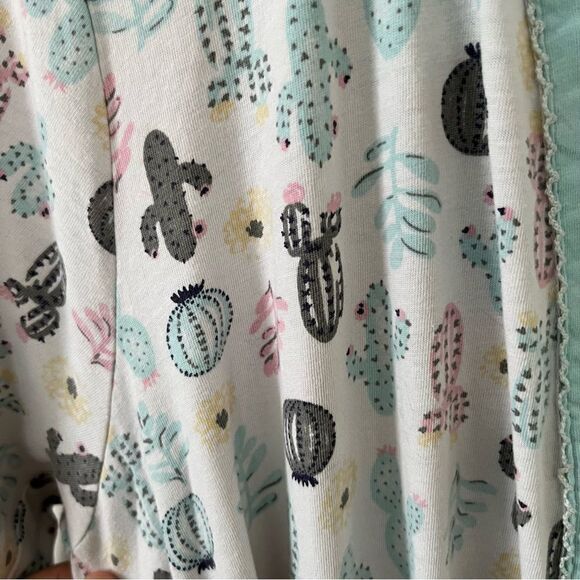 Charisma Whitw Blue Succulent Print Lightweight Dressing Robe - Picture 5 of 8